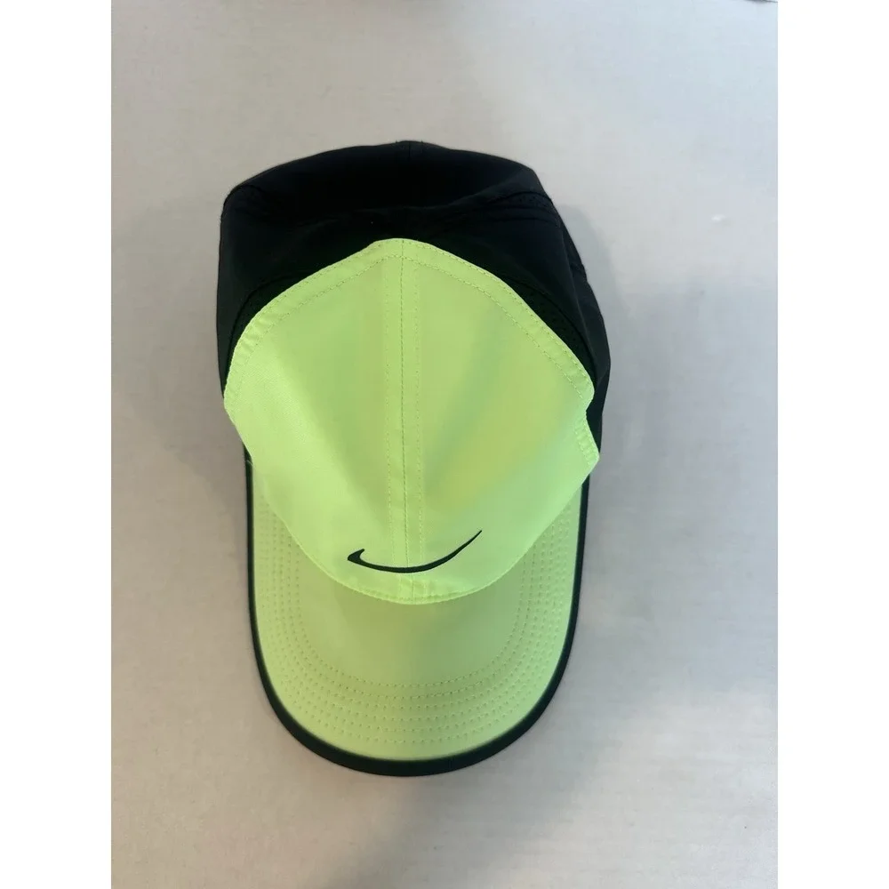 Nike Featherlight Dri Fit Hat Baseball Lime Black Adjustable One Size Running